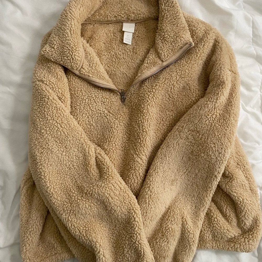 SHERPA Sweater